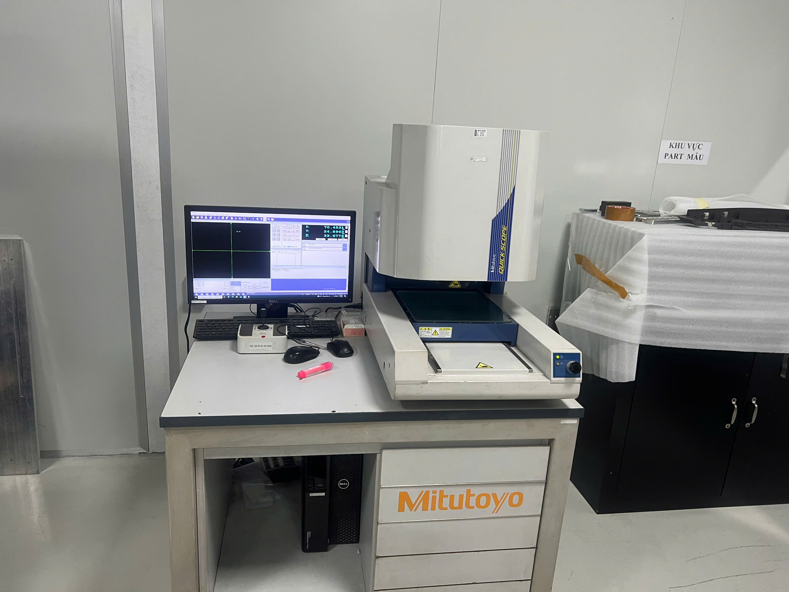 Optical Measuring Machine.jpg